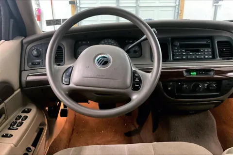 More photos of 2003 Mercury Grand Marquis GS at Bob Ruth Ford Dillsburg, PA