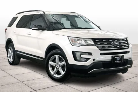 Photos of 2016 Ford Explorer XLT for sale in Dillsburg, PA at Bob Ruth Ford Dillsburg