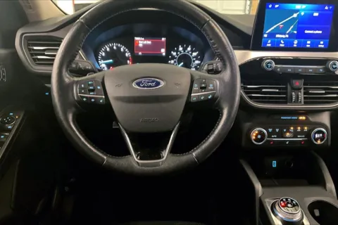 More photos of 2020 Ford Escape SEL at Bob Ruth Ford Dillsburg, PA