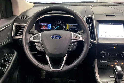 More photos of 2016 Ford Edge SEL at Bob Ruth Ford Dillsburg, PA