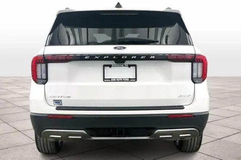 More photos of 2025 Ford Explorer Active at Bob Ruth Ford Dillsburg, PA