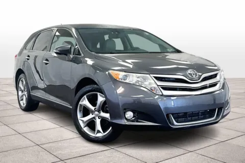 Another view of 2015 Toyota Venza XLE for sale in Dillsburg, PA at Bob Ruth Ford Dillsburg