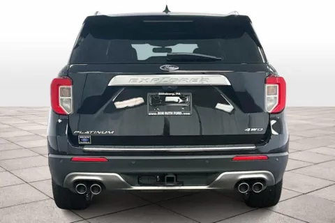 More photos of 2021 Ford Explorer Platinum at Bob Ruth Ford Dillsburg, PA