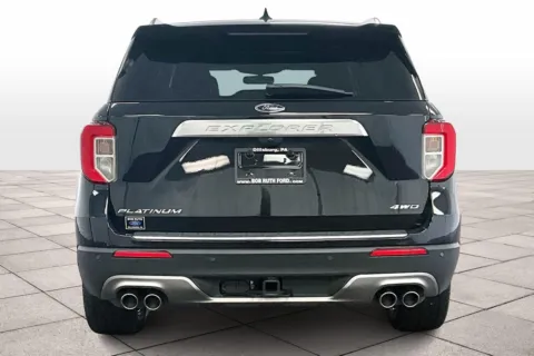 More photos of 2021 Ford Explorer Platinum at Bob Ruth Ford Dillsburg, PA