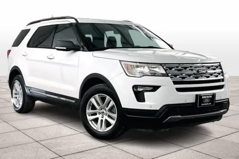Photos of 2019 Ford Explorer XLT for sale in Dillsburg, PA at Bob Ruth Ford Dillsburg