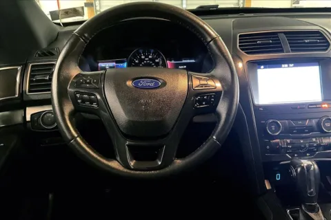 More photos of 2019 Ford Explorer XLT at Bob Ruth Ford Dillsburg, PA