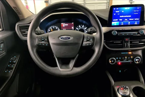 More photos of 2020 Ford Escape SE at Bob Ruth Ford Dillsburg, PA