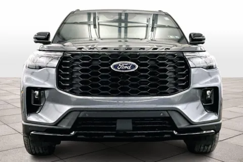 Another view of 2025 Ford Explorer ST-Line for sale in Dillsburg, PA at Bob Ruth Ford Dillsburg