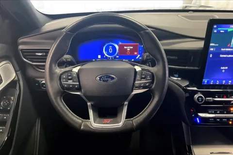More photos of 2022 Ford Explorer ST at Bob Ruth Ford Dillsburg, PA