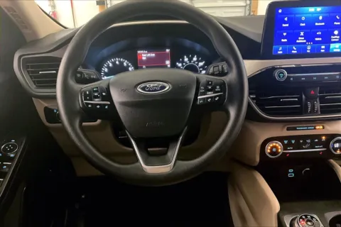 More photos of 2020 Ford Escape SE at Bob Ruth Ford Dillsburg, PA
