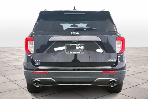 More photos of 2022 Ford Explorer XLT at Bob Ruth Ford Dillsburg, PA