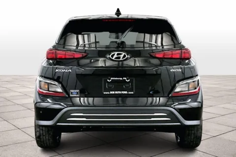 More photos of 2023 Hyundai Kona Electric SEL at Bob Ruth Ford Dillsburg, PA