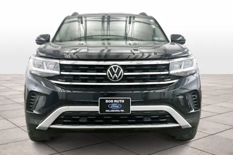 Another view of 2022 Volkswagen Atlas 3.6L V6 SE w/Technology for sale in Dillsburg, PA at Bob Ruth Ford Dillsburg
