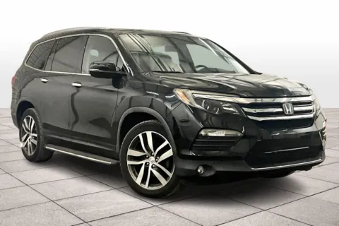 Photos of 2016 Honda Pilot Elite for sale in Dillsburg, PA at Bob Ruth Ford Dillsburg