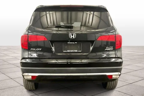 More photos of 2016 Honda Pilot Elite at Bob Ruth Ford Dillsburg, PA