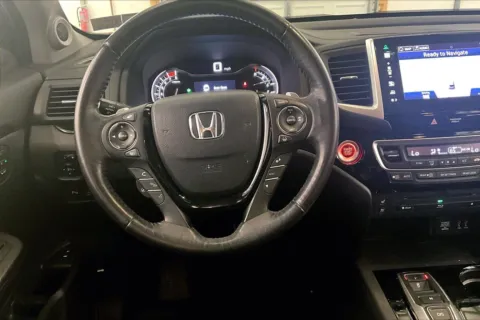 More photos of 2016 Honda Pilot Elite at Bob Ruth Ford Dillsburg, PA