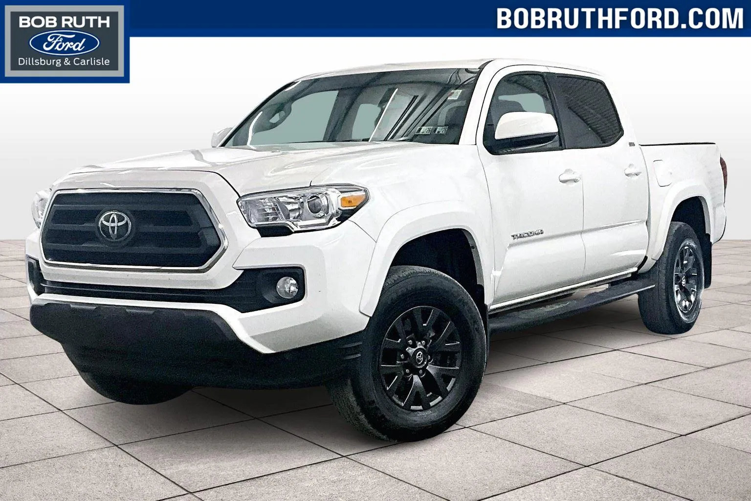 White 2022 Toyota Tacoma SR5 for sale in Dillsburg, PA