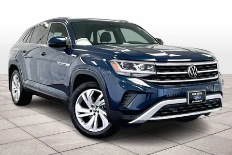 Photos of 2020 Volkswagen Atlas Cross Sport 2.0T SEL for sale in Dillsburg, PA at Bob Ruth Ford Dillsburg
