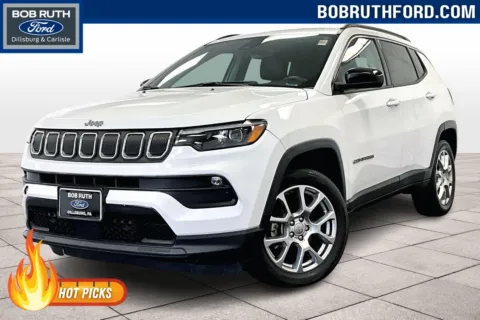 White 2022 Jeep Compass Latitude Lux for sale in Dillsburg, PA