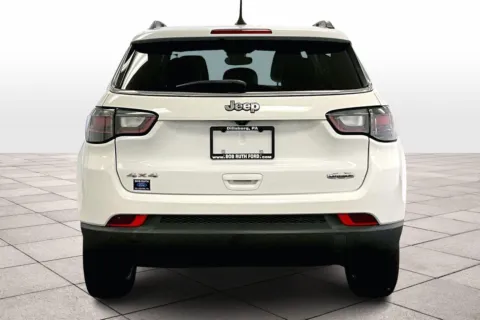 More photos of 2022 Jeep Compass Latitude Lux at Bob Ruth Ford Dillsburg, PA