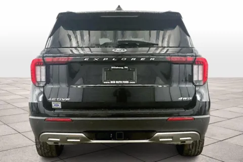More photos of 2025 Ford Explorer Active at Bob Ruth Ford Dillsburg, PA