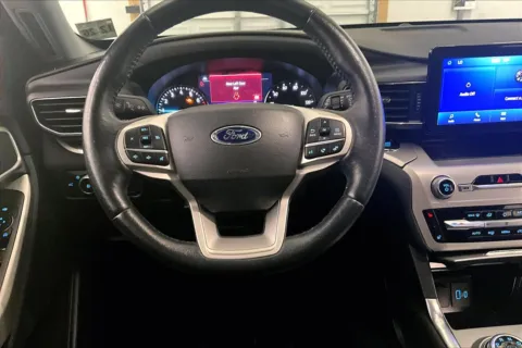 More photos of 2022 Ford Explorer XLT at Bob Ruth Ford Dillsburg, PA