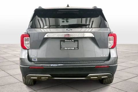 More photos of 2022 Ford Explorer XLT at Bob Ruth Ford Dillsburg, PA