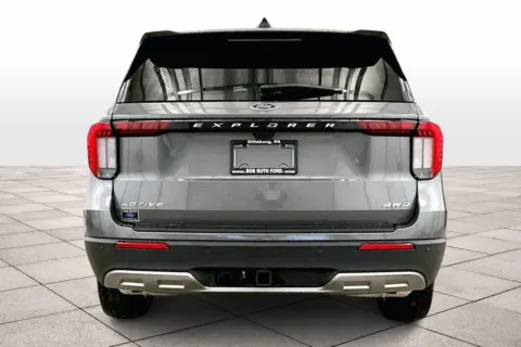 More photos of 2025 Ford Explorer Active at Bob Ruth Ford Dillsburg, PA