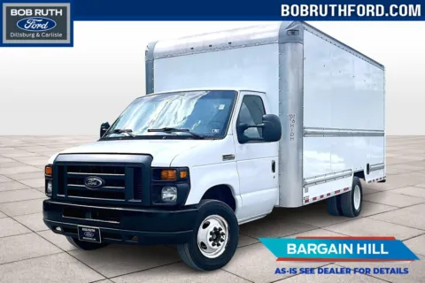 White 2017 Ford E-Series Cutaway for sale in Dillsburg, PA