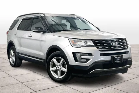 Photos of 2016 Ford Explorer XLT for sale in Dillsburg, PA at Bob Ruth Ford Dillsburg