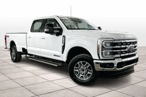 Photos of 2026 Ford Super Duty F-350 SRW LARIAT for sale in Dillsburg, PA at Bob Ruth Ford Dillsburg