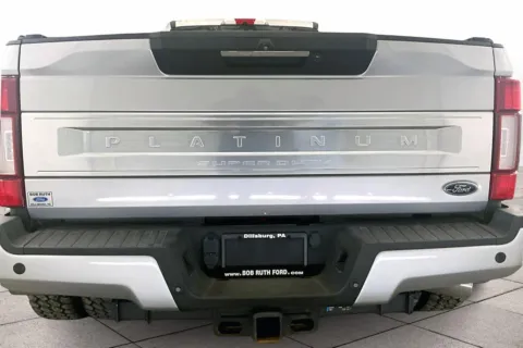 More photos of 2022 Ford Super Duty F-450 DRW Platinum at Bob Ruth Ford Dillsburg, PA