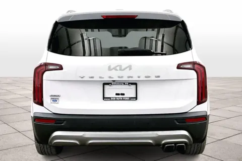 More photos of 2022 Kia Telluride SX at Bob Ruth Ford Dillsburg, PA