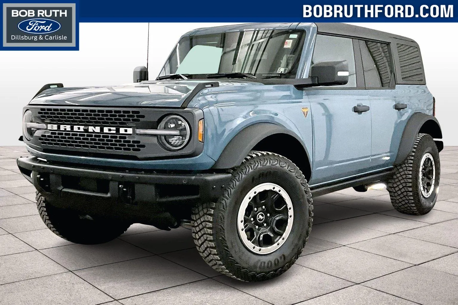 Blue 2022 Ford Bronco Badlands for sale in Dillsburg, PA