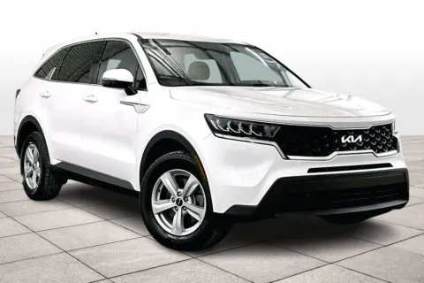 Photos of 2022 Kia Sorento LX for sale in Dillsburg, PA at Bob Ruth Ford Dillsburg
