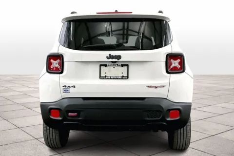 More photos of 2017 Jeep Renegade Trailhawk at Bob Ruth Ford Dillsburg, PA