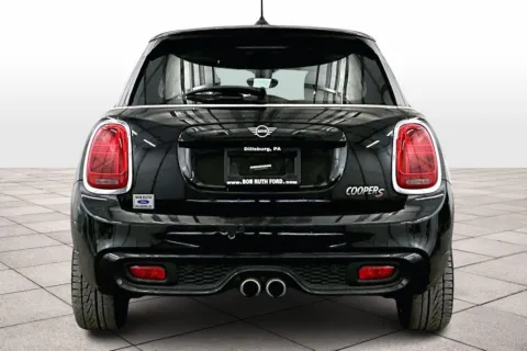 More photos of 2021 MINI Hardtop 4 Door Cooper S at Bob Ruth Ford Dillsburg, PA