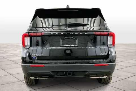 More photos of 2025 Ford Explorer Active at Bob Ruth Ford Dillsburg, PA