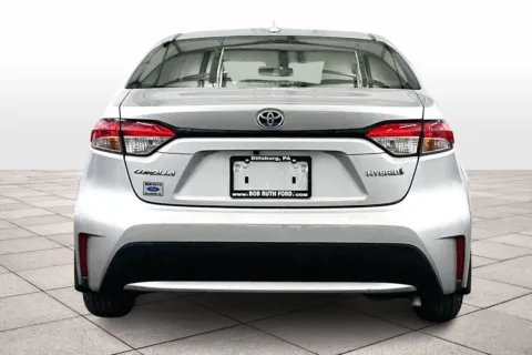 More photos of 2020 Toyota Corolla Hybrid LE at Bob Ruth Ford Dillsburg, PA
