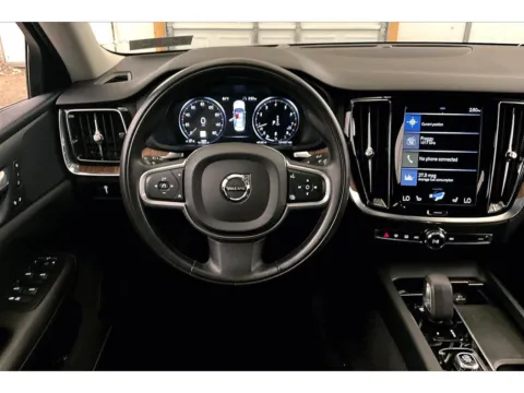 More photos of 2022 Volvo S60 Momentum at Bob Ruth Ford Dillsburg, PA