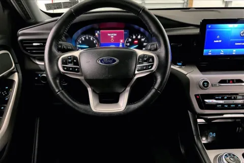 More photos of 2022 Ford Explorer XLT at Bob Ruth Ford Dillsburg, PA