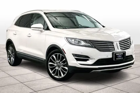 Photos of 2017 Lincoln MKC Reserve for sale in Dillsburg, PA at Bob Ruth Ford Dillsburg