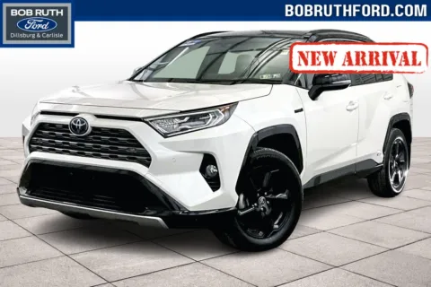 White 2020 Toyota RAV4 Hybrid XSE for sale in Dillsburg, PA