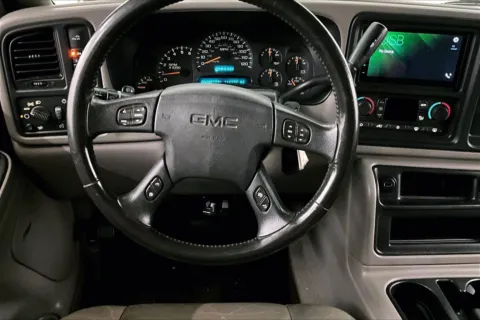 More photos of 2003 GMC Sierra 2500HD SLT at Bob Ruth Ford Dillsburg, PA