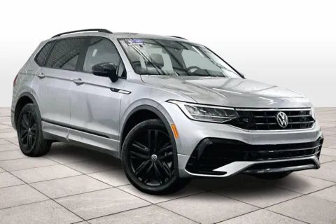 Photos of 2022 Volkswagen Tiguan SE R-Line Black for sale in Dillsburg, PA at Bob Ruth Ford Dillsburg