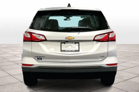 More photos of 2021 Chevrolet Equinox LS at Bob Ruth Ford Dillsburg, PA