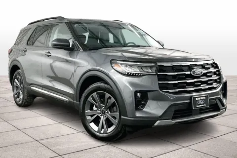 Photos of 2025 Ford Explorer Active for sale in Dillsburg, PA at Bob Ruth Ford Dillsburg