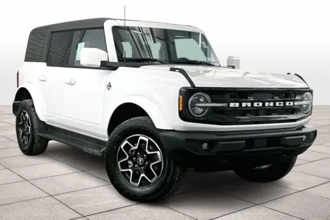 Photos of 2025 Ford Bronco Outer Banks for sale in Dillsburg, PA at Bob Ruth Ford Dillsburg