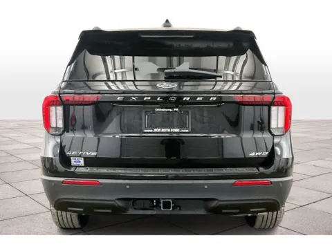 More photos of 2025 Ford Explorer Active at Bob Ruth Ford Dillsburg, PA