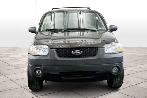 More photos of 2006 Ford Escape XLT at Bob Ruth Ford Dillsburg, PA
